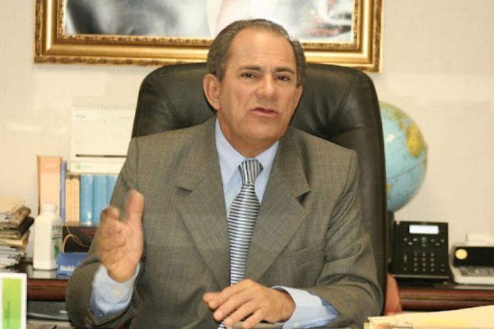 Paíno Abreu, miembro de la dirección central y titular de la Secretaría de Medio Ambiente de Fuerza del Pueblo, quien habló sobre la denuncia del rio Las Marías.