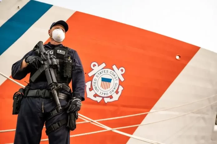 Autoridades detienen a 18 dominicanos e incautan cocaína en aguas de P.Rico